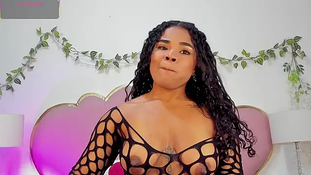 NahiaraReina online show from 21, 12, 2025