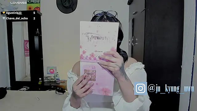 Ju Kyung online show from 21, 1, 2025