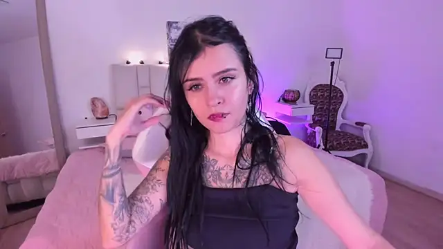 Snapshot of yenny_garcia chatting on 6, 6, 2026 yenny garcia online show from 6, 6, 2026