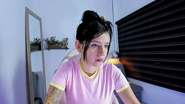 Snapshot of yenny_garcia chatting on 29, 6, 2026 yenny garcia online show from 29, 6, 2026