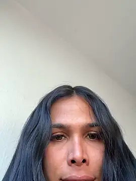 charris stefannia online show from 30, 4, 2026