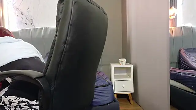 Snapshot of engel_devil chatting on 15, 12, 2025 engel devil online show from 15, 12, 2025