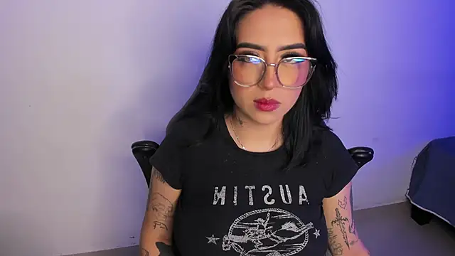 AnnikaMerliahh  online show from 21, 9, 2025