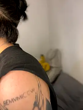 AnnikaMerliahh  online show from 30, 10, 2025