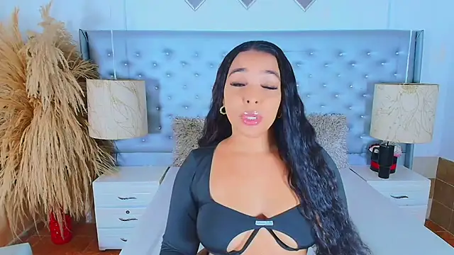 EileenBenzon online show from 9, 9, 2025