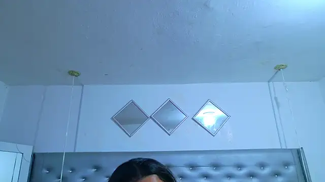 EileenBenzon online show from 27, 4, 2026