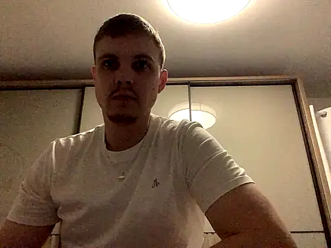 neilho1 online show from 9, 9, 2025