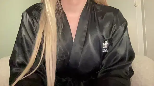 YourGreekAnna online show from 7, 3, 2026