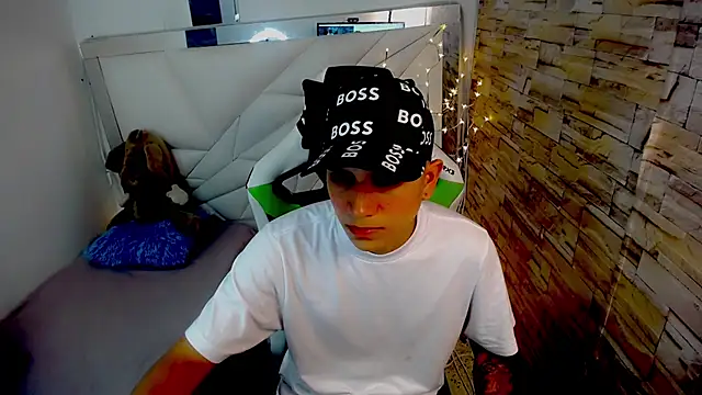 Snapshot of Brayan_lopezz chatting on 17, 3, 2025 Brayan lopezz online show from 17, 3, 2025