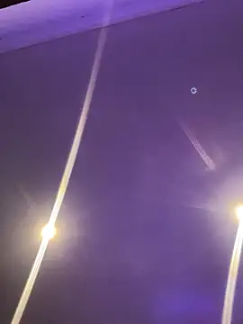 Snapshot of BlueIceCube chatting on 23, 9, 2025 BlueIceCube online show from 23, 9, 2025