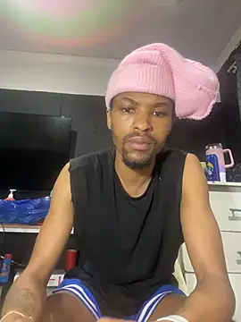 Snapshot of BlueIceCube chatting on 22, 12, 2025 BlueIceCube online show from 22, 12, 2025