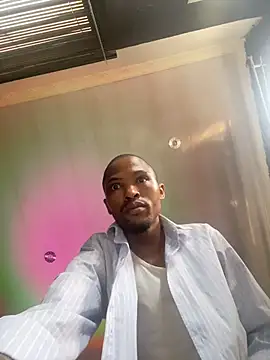 Snapshot of BlueIceCube chatting on 25, 11, 2025 BlueIceCube online show from 25, 11, 2025