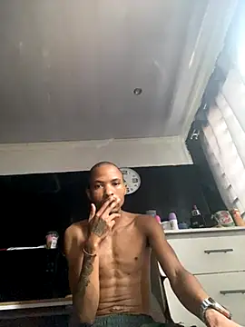 Snapshot of BlueIceCube chatting on 14, 11, 2025 BlueIceCube online show from 14, 11, 2025