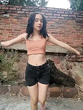 sweet outdoor charm online show from 6, 3, 2026