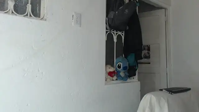 skinny sweet2411 online show from 9, 9, 2025