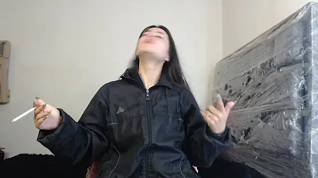 skinny sweet2411 online show from 26, 11, 2025