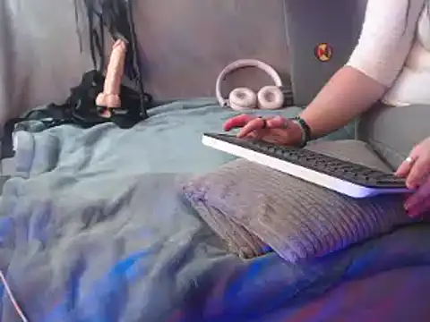 GoddessMonicaNylon online show from 7, 10, 2025