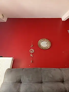 Snapshot of Nell-X chatting on 16, 9, 2025 Nell-X online show from 16, 9, 2025