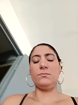 Snapshot of Nell-X chatting on 18, 9, 2025 Nell-X online show from 18, 9, 2025