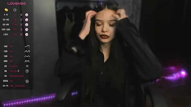 Snapshot of SweetyDeviliya chatting on 12, 9, 2025 SweetyDeviliya online show from 12, 9, 2025