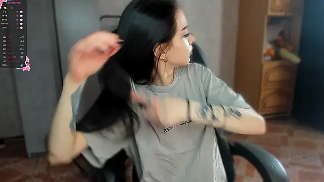 SweetyDeviliya online show from 25, 3, 2026