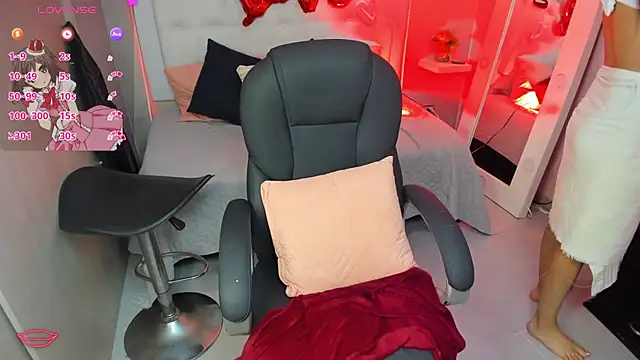 EMALINDA  HILSS online show from 19, 2, 2025