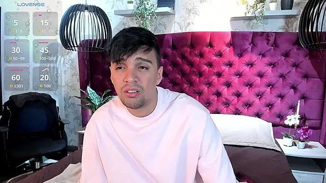 Edward max online show from 23, 12, 2025