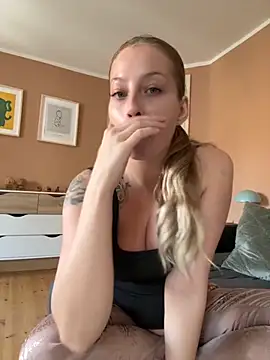 Hr Frk Olsen online show from 20, 9, 2025