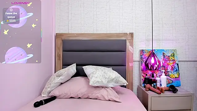 Snapshot of shelbystetson chatting on 12, 9, 2025 shelbystetson online show from 12, 9, 2025