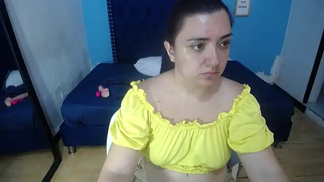 kinky redhead18 online show from 28, 10, 2025