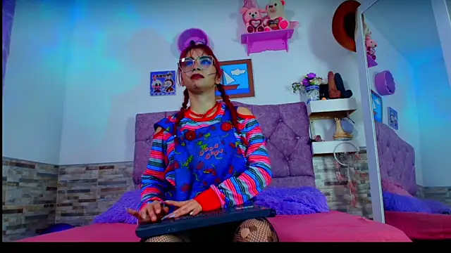 Melannytaylor online show from 30, 10, 2025