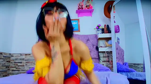 Melannytaylor online show from 8, 10, 2025