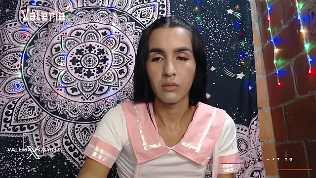 Snapshot of liissa_0 chatting on 19, 11, 2025 liissa 0 online show from 19, 11, 2025