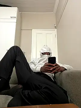 Mischevous T69 online show from 29, 9, 2025