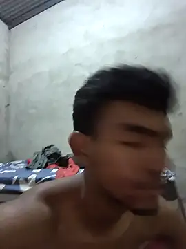 Reynold2608 online show from 28, 12, 2024