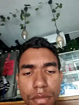 Reynold2608 online show from 8, 4, 2026