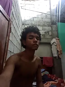 Reynold2608 online show from 10, 9, 2025