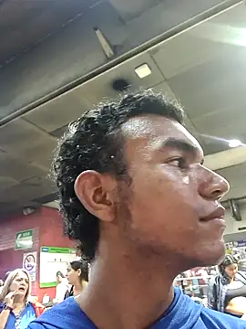 Reynold2608 online show from 7, 3, 2026