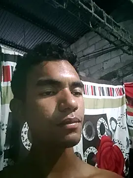Snapshot of Reynold2608 chatting on 6, 8, 2026 Reynold2608 online show from 6, 8, 2026