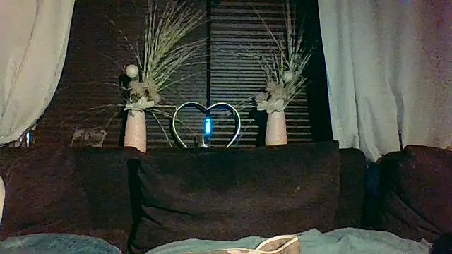 DevilsAngel13 online show from 17, 9, 2025