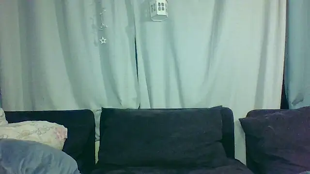 DevilsAngel13 online show from 5, 10, 2025