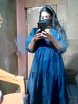 queensenorita online show from 20, 3, 2025