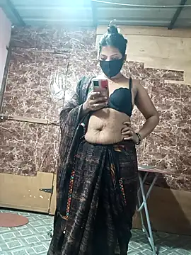 queensenorita online show from 12, 9, 2025