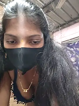 queensenorita online show from 15, 1, 2026