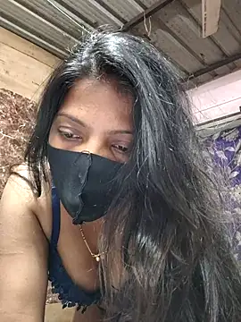 queensenorita online show from 7, 1, 2026