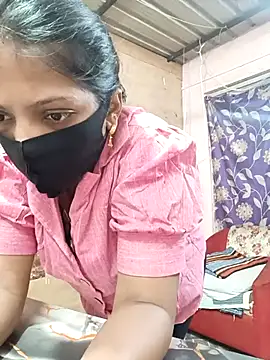 queensenorita online show from 17, 11, 2025