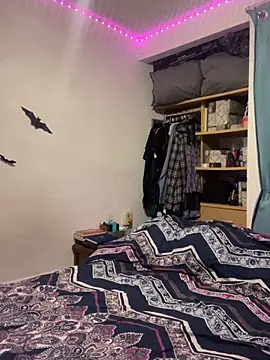 Nina-Chick777 online show from 19, 10, 2025