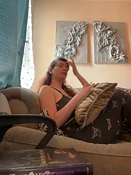 Nina-Chick777 online show from 27, 5, 2026