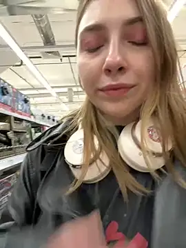 Sunny   Bunny online show from 21, 3, 2025