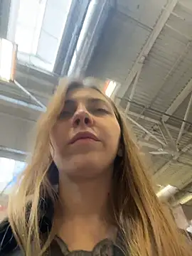 Sunny   Bunny online show from 8, 10, 2025